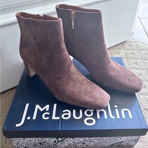 J McLaughlin Gloria Boots, never worn. Woodland Brown .